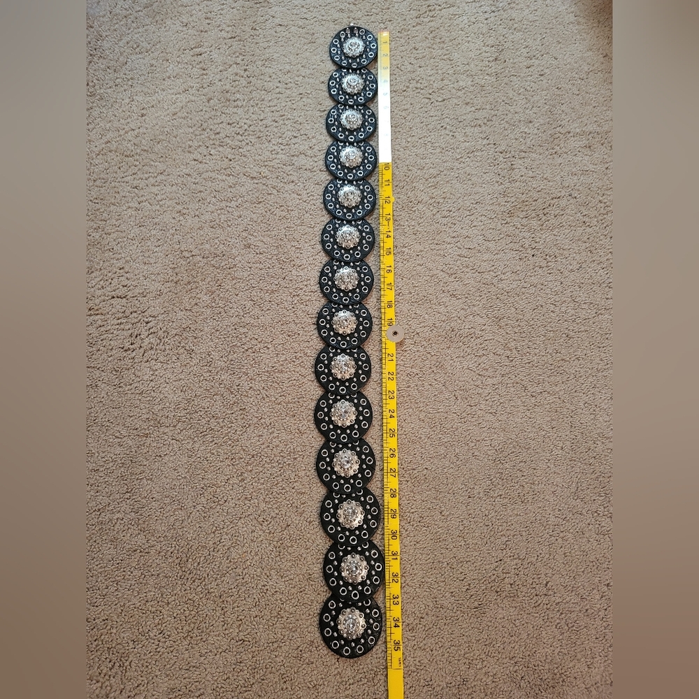 Nocona Jeweled Disc Shaped Belt S - Picture 4 of 4
